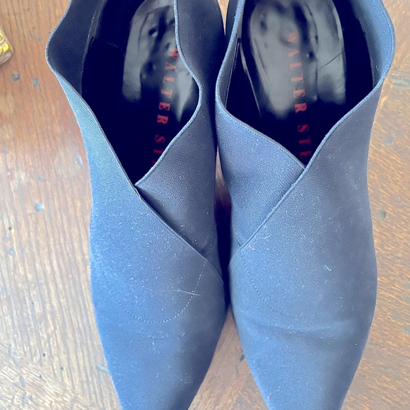 Stuart Weitzman Bootie Shoe - Picture 1 of 5